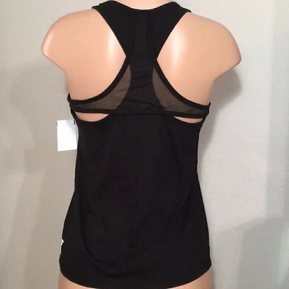Fabletics performance mesh tank. NWOT - Picture 5 of 5